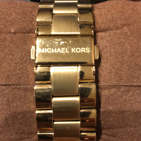 Michael Kors watch - Picture 2 of 5